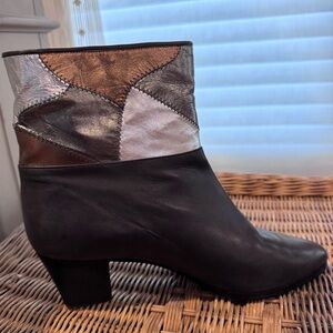 Vintage Maraolo Italian Leather Patchwork Metallic Ankle Boots Western 38.5